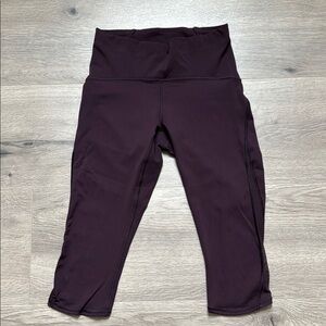Authentic Lululemon Capri Leggings!